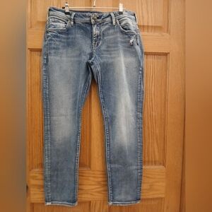 Silver Jeans 32w Rip Style